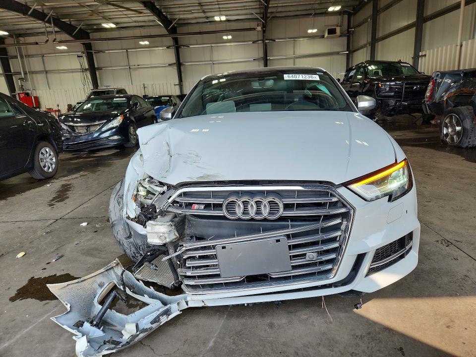 Фото 5 с аукциона – 2018 AUDI S3 с VIN WAUB1GFF3J1007737