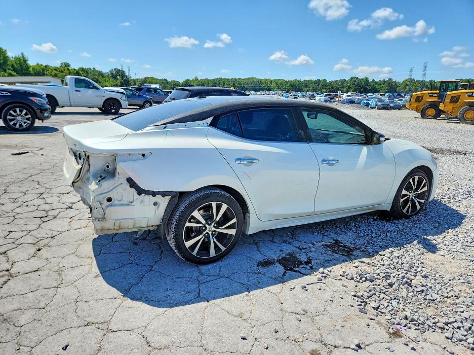 Photo 3 from auction – 2017 NISSAN MAXIMA with VIN 1N4AA6AP7HC448994
