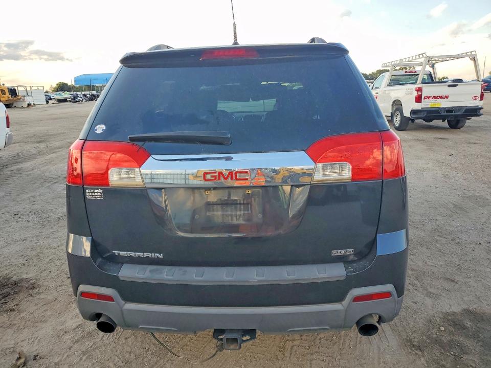 Foto 6 de la subasta – 2012 GMC TERRAIN con VIN 2GKFLUE5XC6207587