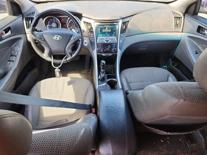 Photo 8 from auction – 2012 HYUNDAI SONATA with VIN 5NPEC4AC7CH365456
