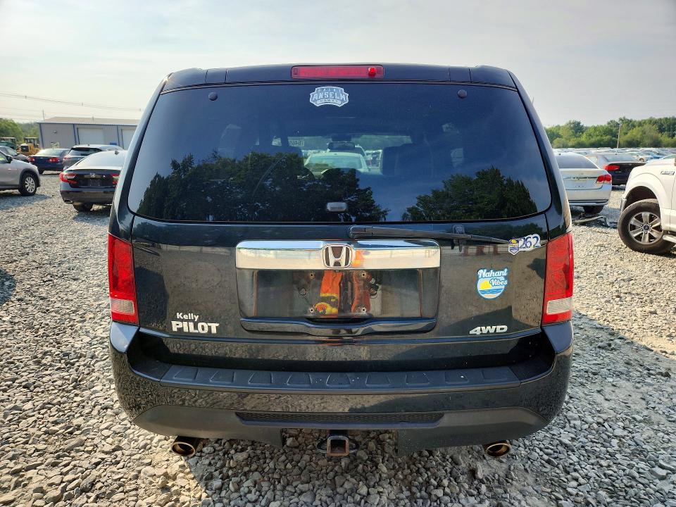 Photo 6 from auction – 2015 HONDA PILOT with VIN 5FNYF4H55FB011935