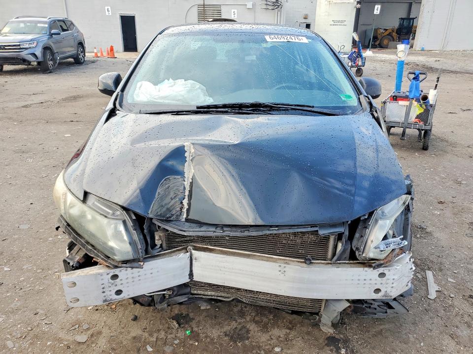Photo 5 from auction – 2013 HONDA CIVIC with VIN 2HGFB2F58DH521554
