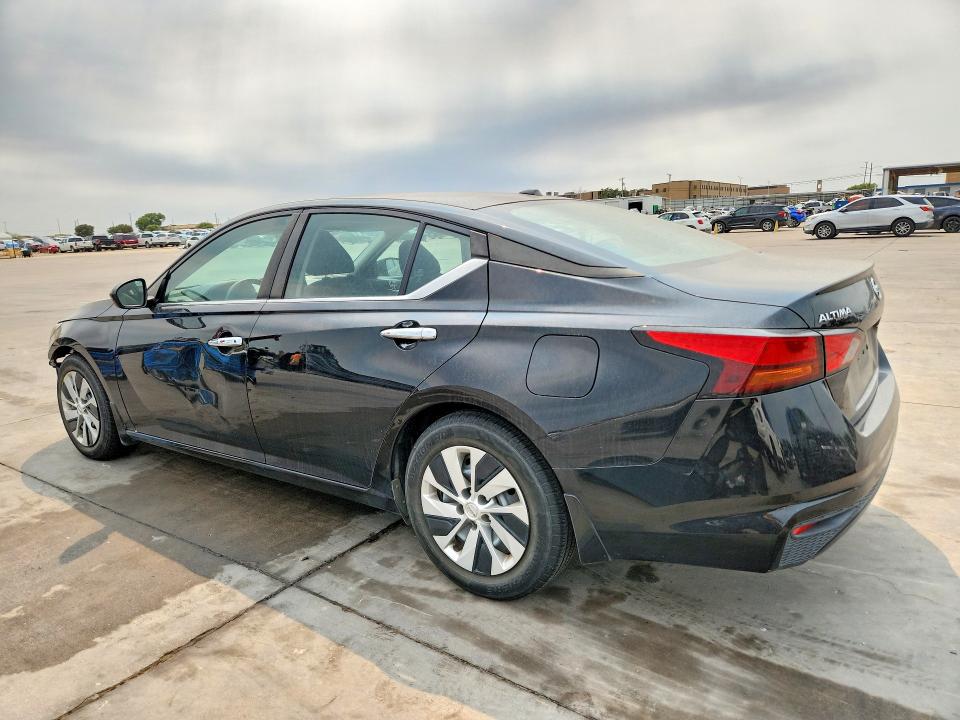 Снимка 2 от търг – 2019 NISSAN ALTIMA с VIN 1N4BL4BVXKC259537