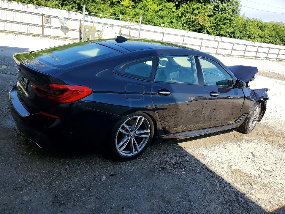 Photo 3 from auction – 2018 BMW 640 with VIN WBAJV6C50JBK07099
