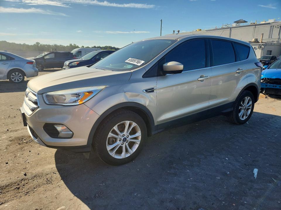 FORD ESCAPE 2017 with VIN 1FMCU9GD8HUE20409 - Photo from auction