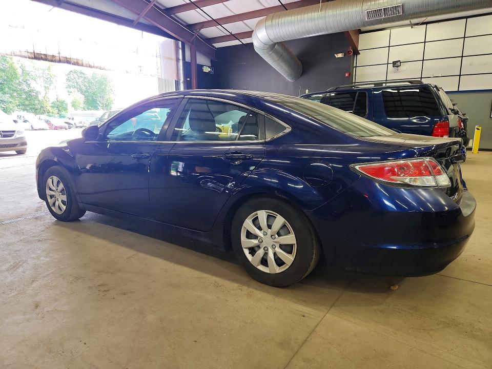 Photo 2 from auction – 2010 MAZDA 6 with VIN 1YVHZ8BHXA5M14394