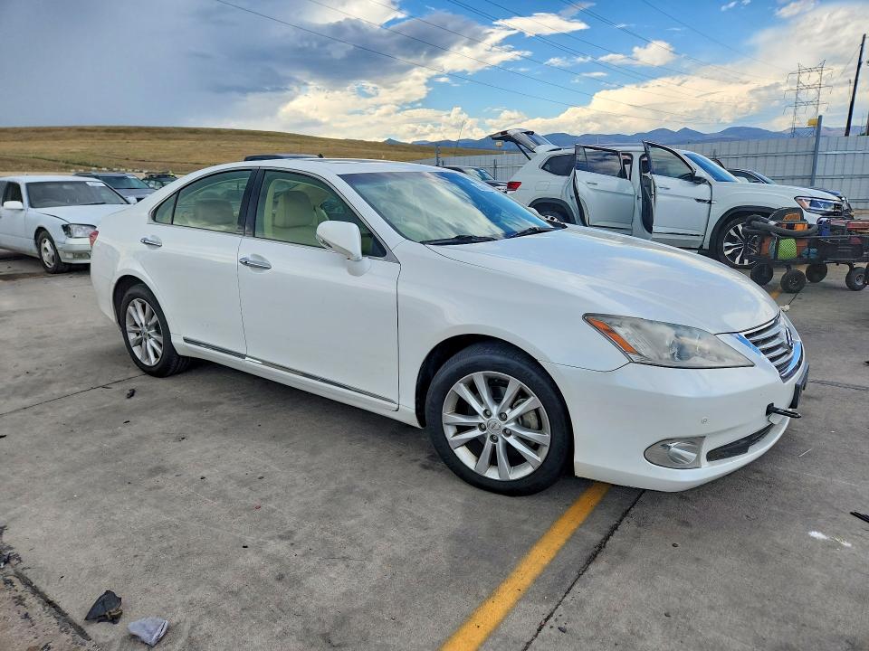 Zdjęcie 4 z aukcji – 2012 LEXUS ES z VIN JTHBK1EG7C2502008
