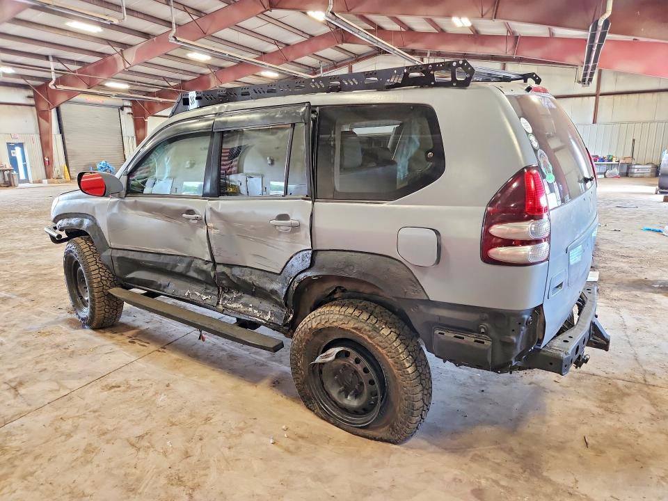 Photo 2 from auction – 2004 LEXUS GX with VIN JTJBT20X140046139