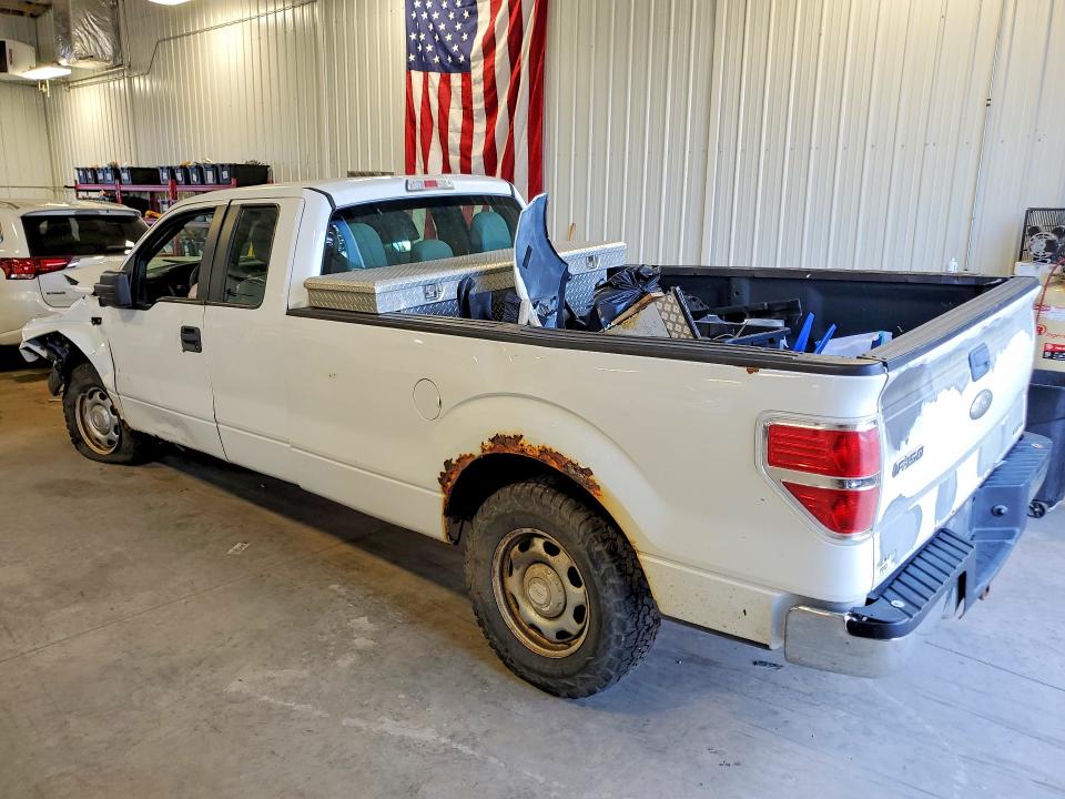 Photo 2 from auction – 2011 FORD F150 with VIN 1FTVX1CF9BKD87727