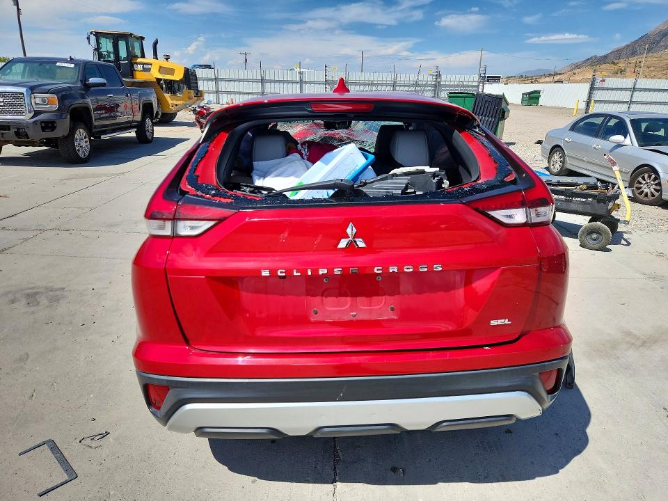 Снимка 6 от търг – 2022 MITSUBISHI ECLIPSE CROSS с VIN JA4ASWAA4NZ058327