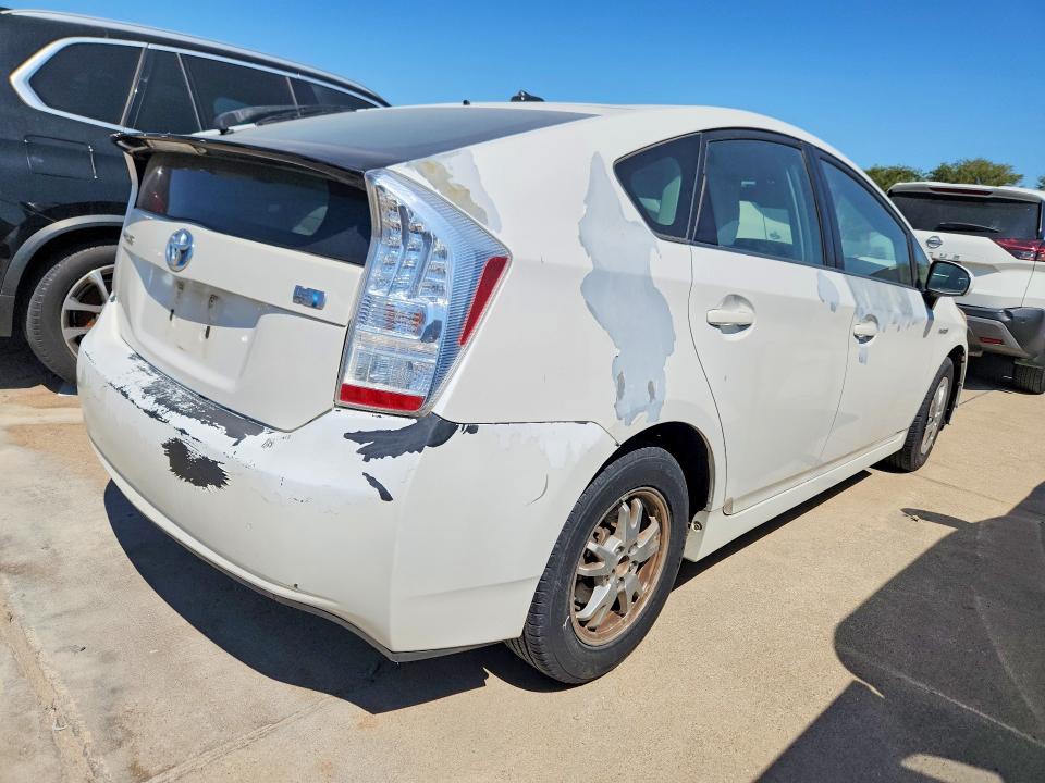 Photo 3 from auction – 2010 TOYOTA PRIUS with VIN JTDKN3DU7A0095683