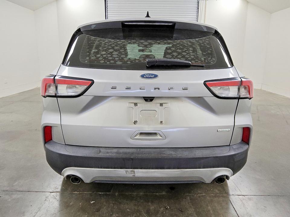 Photo 6 from auction – 2020 FORD ESCAPE with VIN 1FMCU0F60LUA31447