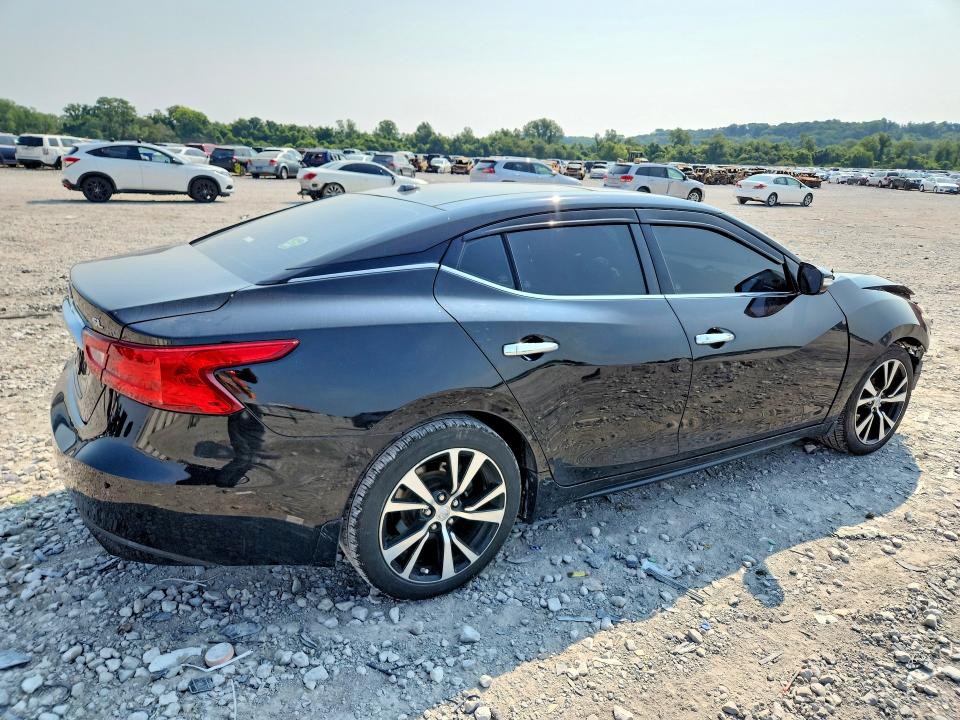 Photo 3 from auction – 2017 NISSAN MAXIMA with VIN 1N4AA6AP7HC454519