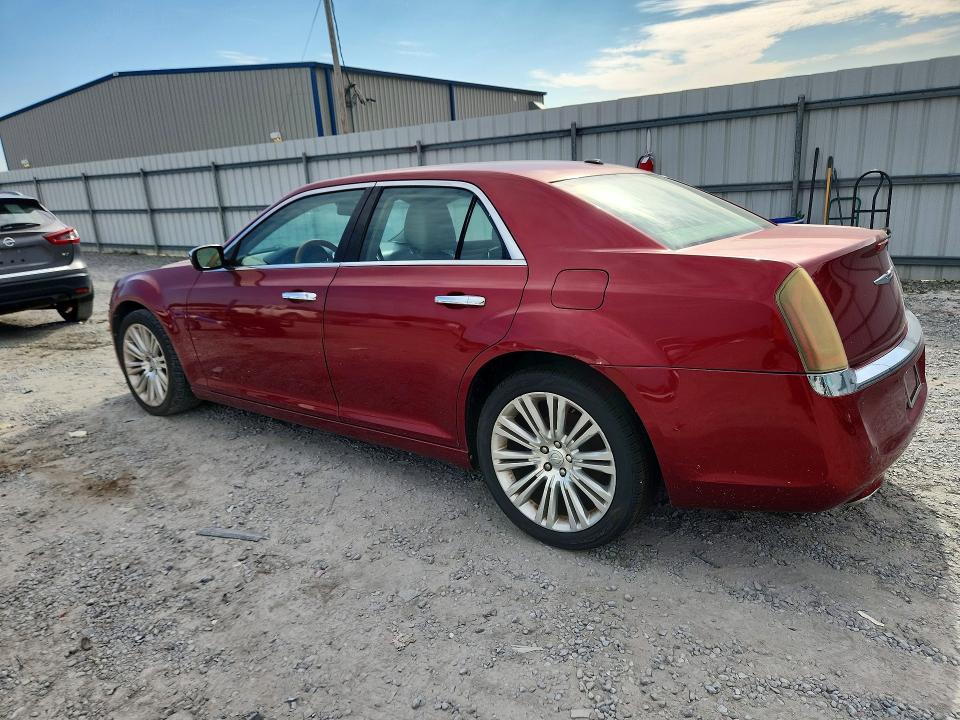 Photo 2 from auction – 2014 CHRYSLER 300C with VIN 2C3CCAEG2EH138775