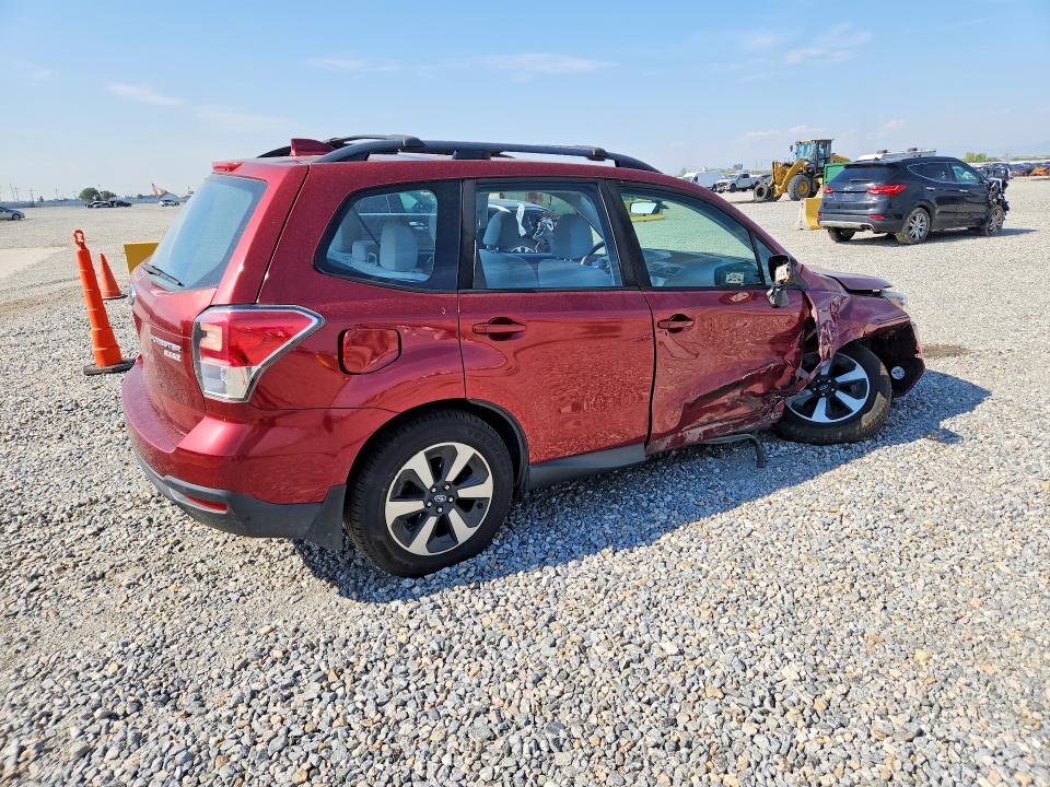 Photo 3 from auction – 2017 SUBARU FORESTER with VIN JF2SJABC4HH530232