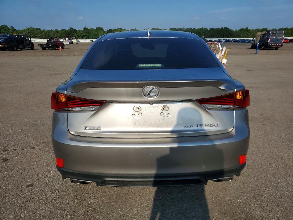 Photo 6 from auction – 2019 LEXUS IS with VIN JTHC81D24K5036544