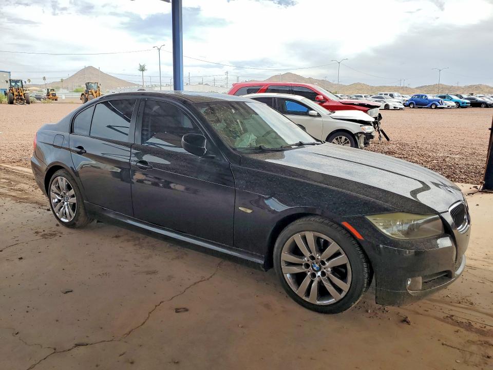 Photo 4 from auction – 2009 BMW 328 with VIN WBAPH57589NL79378