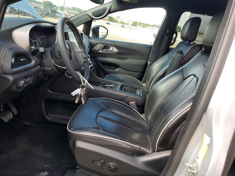 Photo 7 from auction – 2023 CHRYSLER PACIFICA with VIN 2C4RC1GG5PR598836