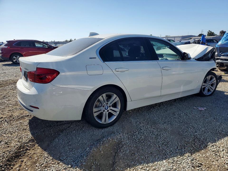 Photo 3 from auction – 2018 BMW 330E with VIN WBA8E1C50JA178534