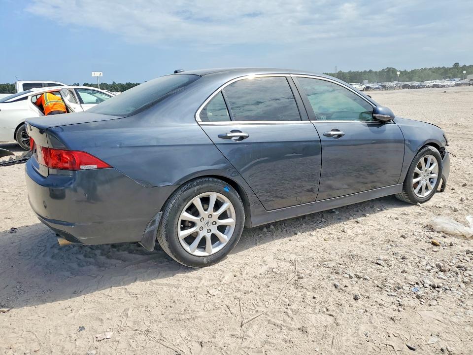 Photo 3 from auction – 2004 ACURA TSX with VIN JH4CL96874C028872
