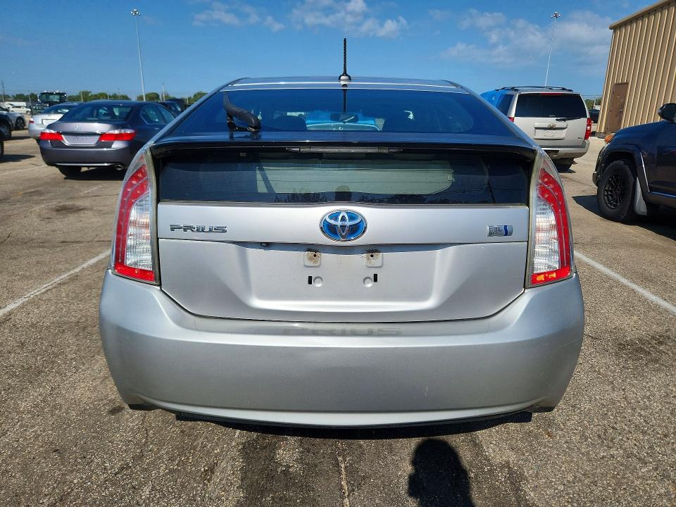 Foto 6 de la subasta – 2012 TOYOTA PRIUS con VIN JTDKN3DU1C5488228
