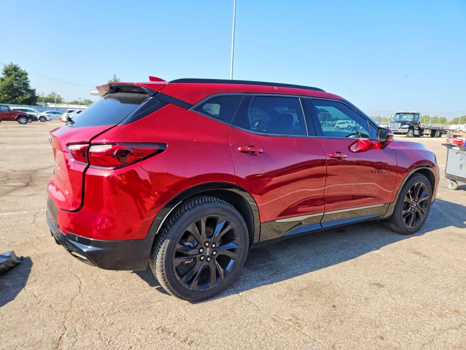 Photo 3 from auction – 2021 CHEVROLET BLAZER with VIN 3GNKBKRS8MS509553