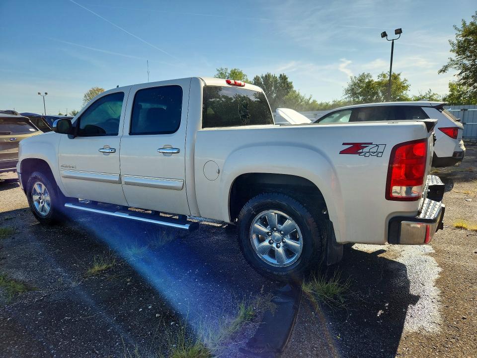 Photo 2 from auction – 2013 GMC SIERRA with VIN 3GTP2VE70DG291709