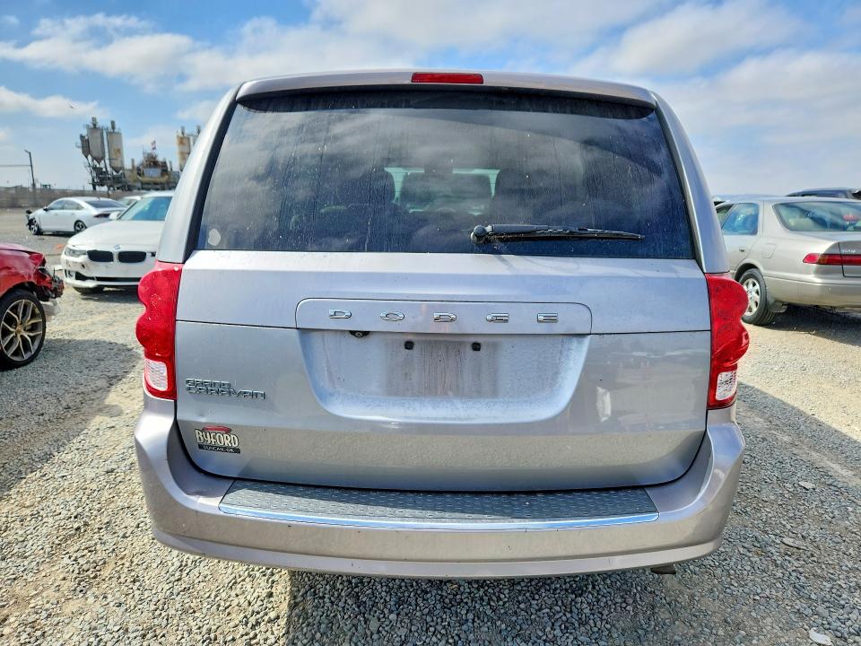 Photo 6 from auction – 2014 DODGE GRAND CARAVAN with VIN 2C4RDGCG2ER362356