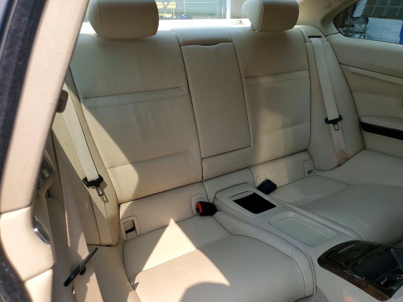Photo 10 from auction – 2010 BMW 328 with VIN WBAWV5C59AP081750