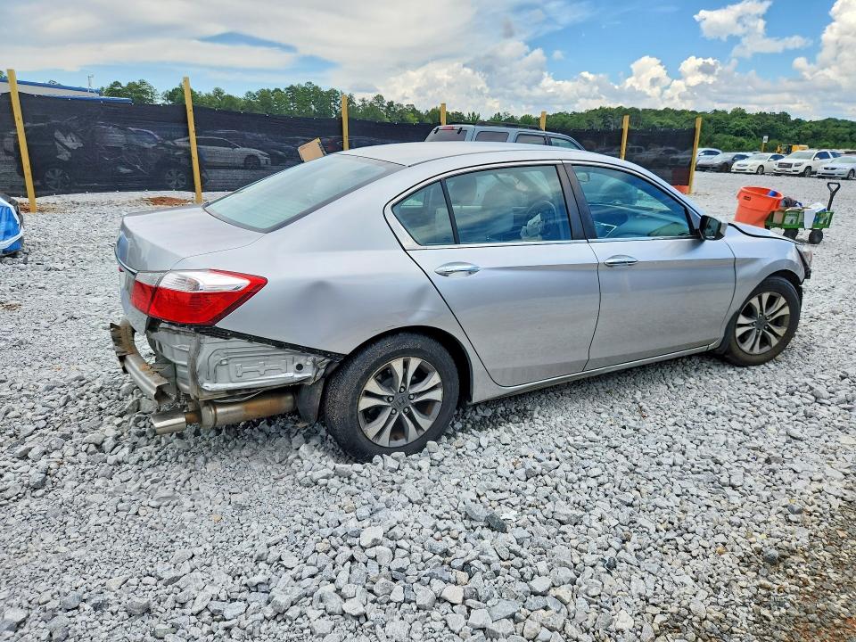 Photo 3 from auction – 2014 HONDA ACCORD with VIN 1HGCR2F31EA230150