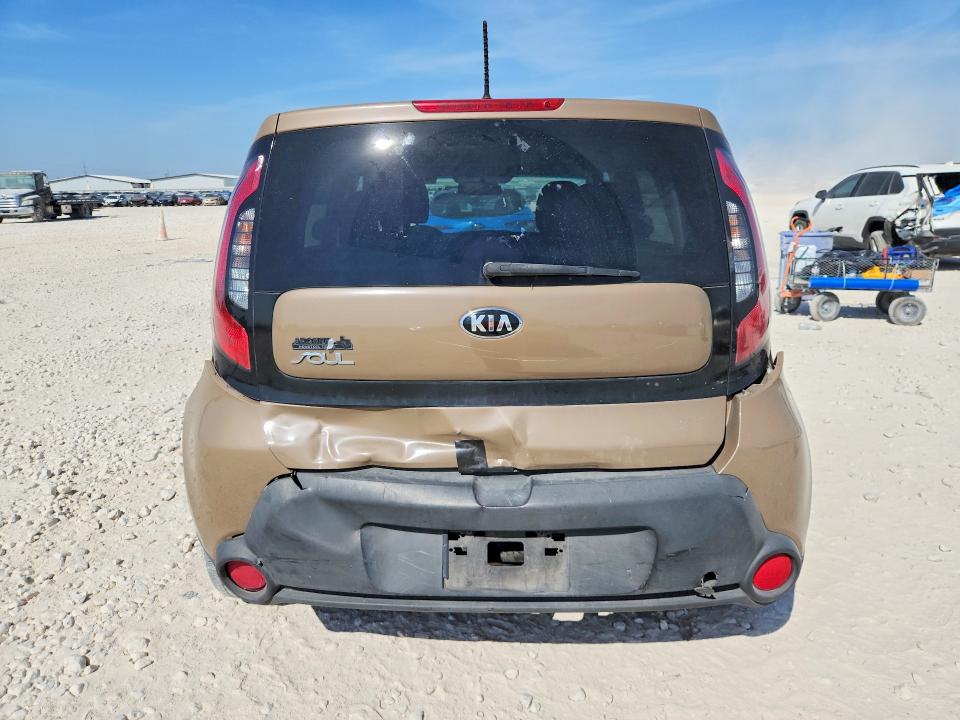 Photo 6 from auction – 2016 KIA SOUL with VIN KNDJN2A26G7283815