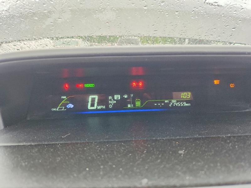 Photo 9 from auction – 2012 TOYOTA PRIUS V with VIN JTDZN3EU5C3027025