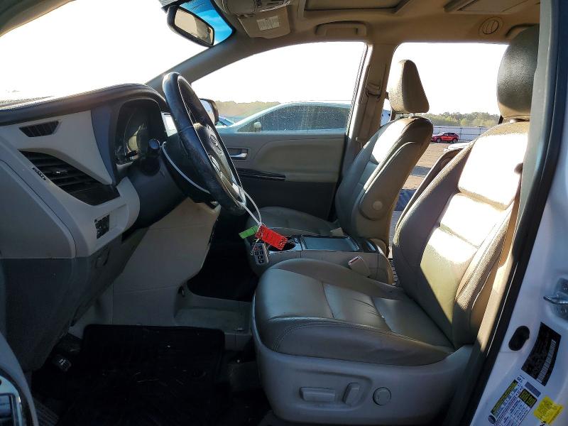 Photo 7 from auction – 2016 TOYOTA SIENNA with VIN 5TDYK3DC2GS720670