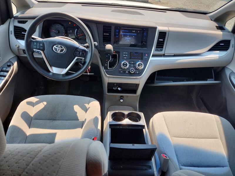 Photo 8 from auction – 2015 TOYOTA SIENNA with VIN 5TDJK3DC9FS117375