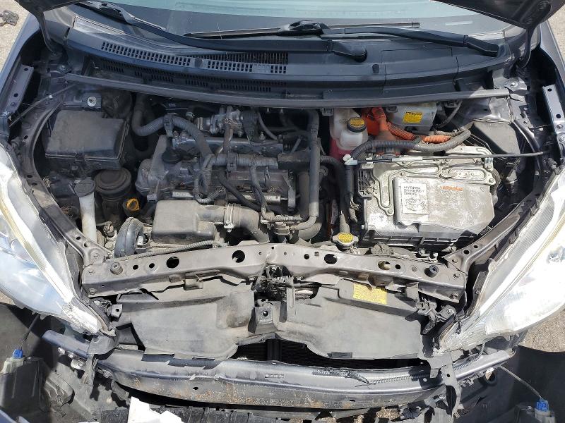 Photo 11 from auction – 2014 TOYOTA PRIUS C with VIN JTDKDTB34E1570042