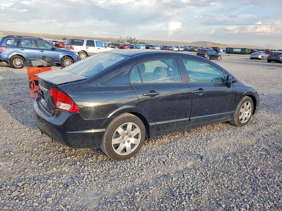 Снимка 3 от търг – 2011 HONDA CIVIC с VIN 2HGFA1F50BH304719
