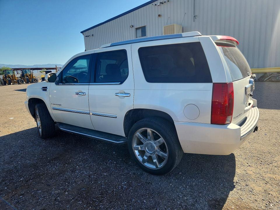 Photo 2 from auction – 2007 CADILLAC ESCALADE with VIN 1GYFK63887R157509