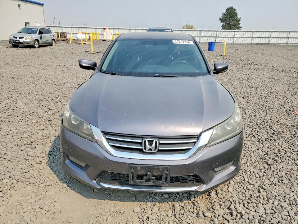 Photo 5 from auction – 2014 HONDA ACCORD with VIN 1HGCR2F54EA110750