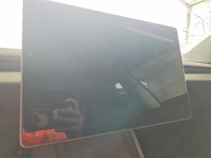 صورة رقم 9 من المزاد - 2025 TESLA MODEL 3 مع VIN 5YJ3E1EA6SF980196