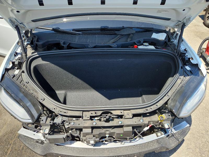 Photo 11 from auction – 2023 TESLA MODEL X with VIN 7SAXCBE55PF389271