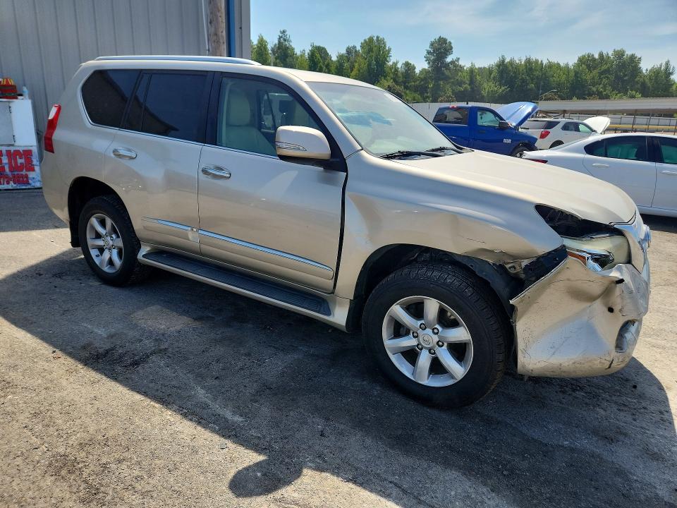 Photo 4 from auction – 2010 LEXUS GX with VIN JTJJM7FX4A5005130