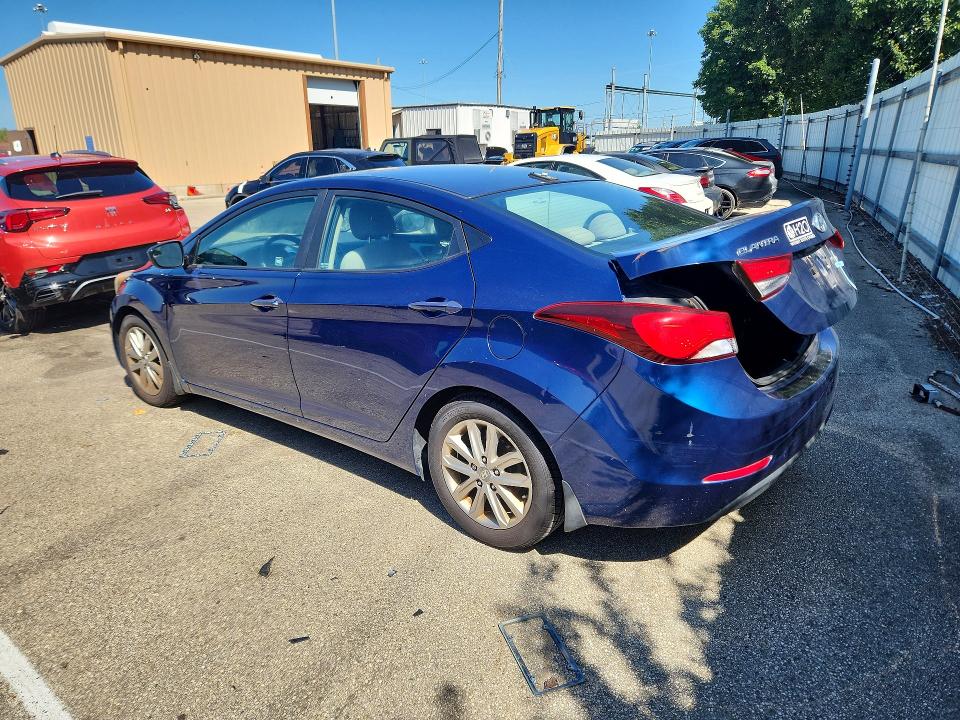 Photo 2 from auction – 2016 HYUNDAI ELANTRA with VIN 5NPDH4AE1GH662176