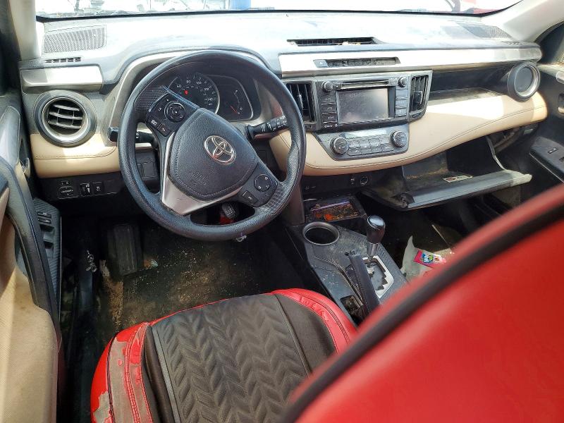 Photo 8 from auction – 2014 TOYOTA RAV4 with VIN JTMRFREV0ED050878