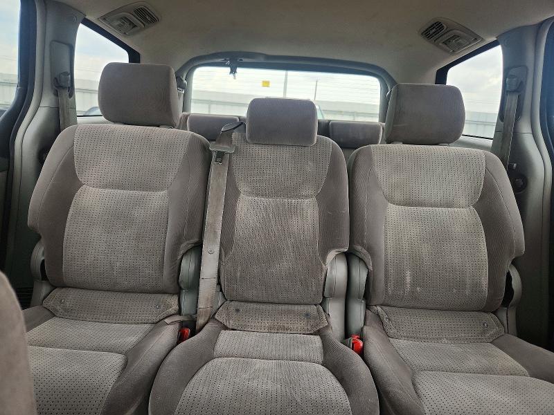Photo 10 from auction – 2008 TOYOTA SIENNA with VIN 5TDZK23C88S210308