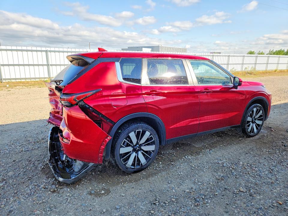 Photo 3 from auction – 2025 MITSUBISHI OUTLANDER with VIN JA4J3VA82SZ035807