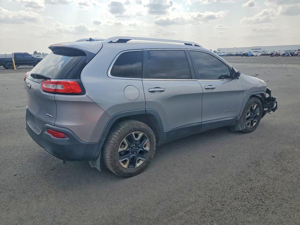 Photo 3 from auction – 2014 JEEP CHEROKEE with VIN 1C4PJLCBXEW252854