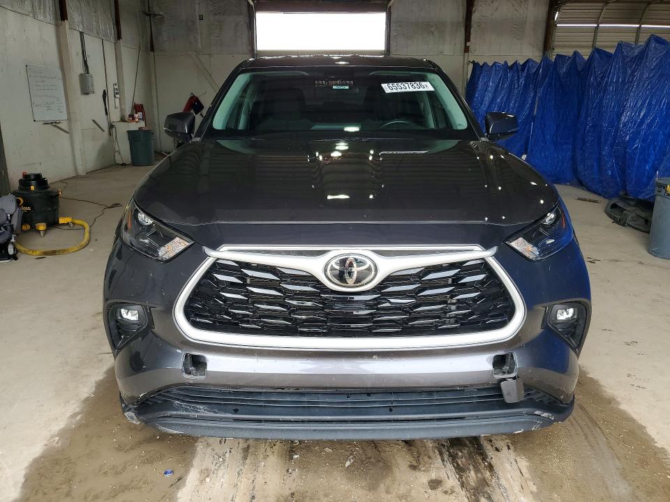 Photo 5 from auction – 2023 TOYOTA HIGHLANDER with VIN 5TDKDRAH0PS015482
