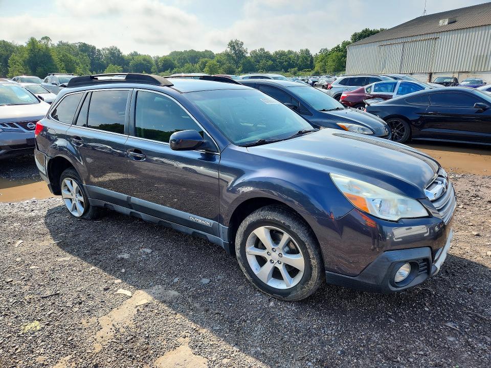 Фото 4 с аукциона – 2013 SUBARU OUTBACK с VIN 4S4BRCKC2D3295626
