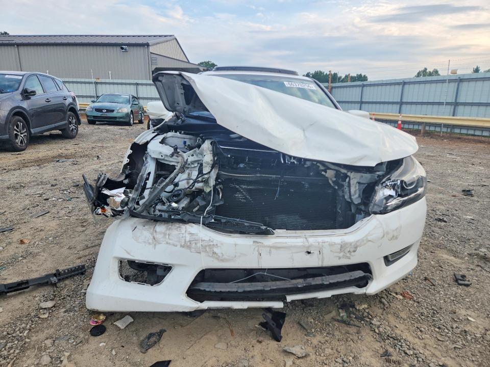 Photo 5 from auction – 2014 HONDA ACCORD with VIN 1HGCR2F7XEA199807