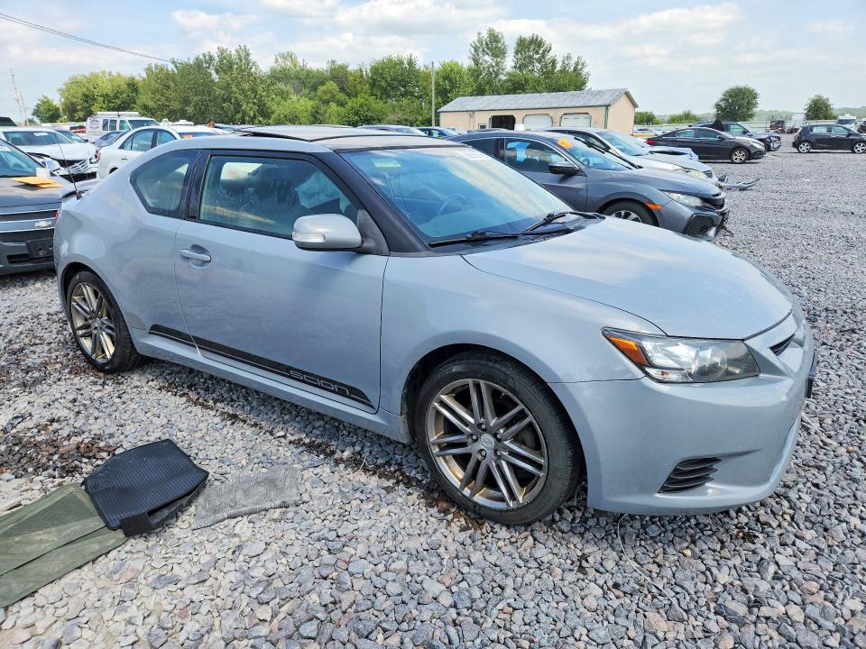 Photo 4 from auction – 2013 SCION TC with VIN JTKJF5C78D3047718